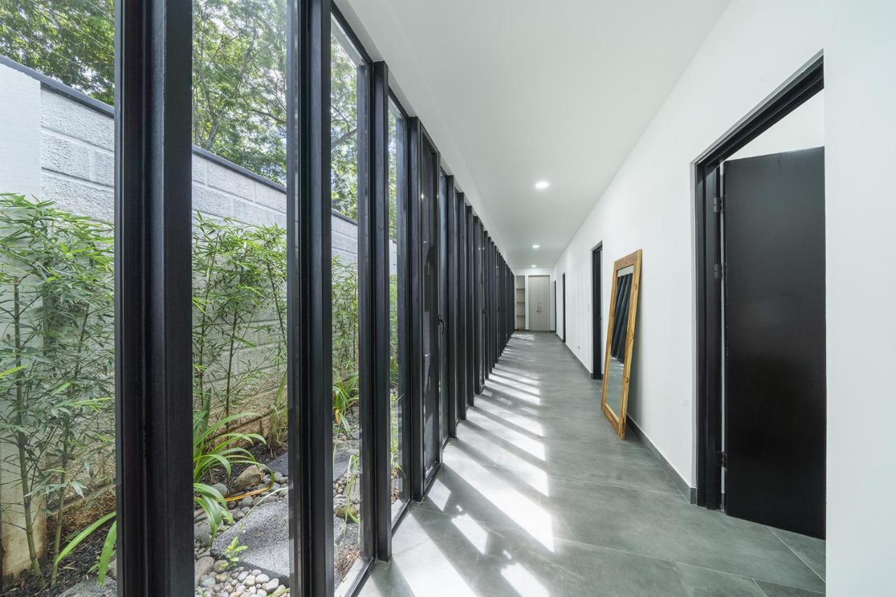 Villa Playa Potrero - New Modern House, Pool In Guitar Shape - Casa Guitarra Exterior foto